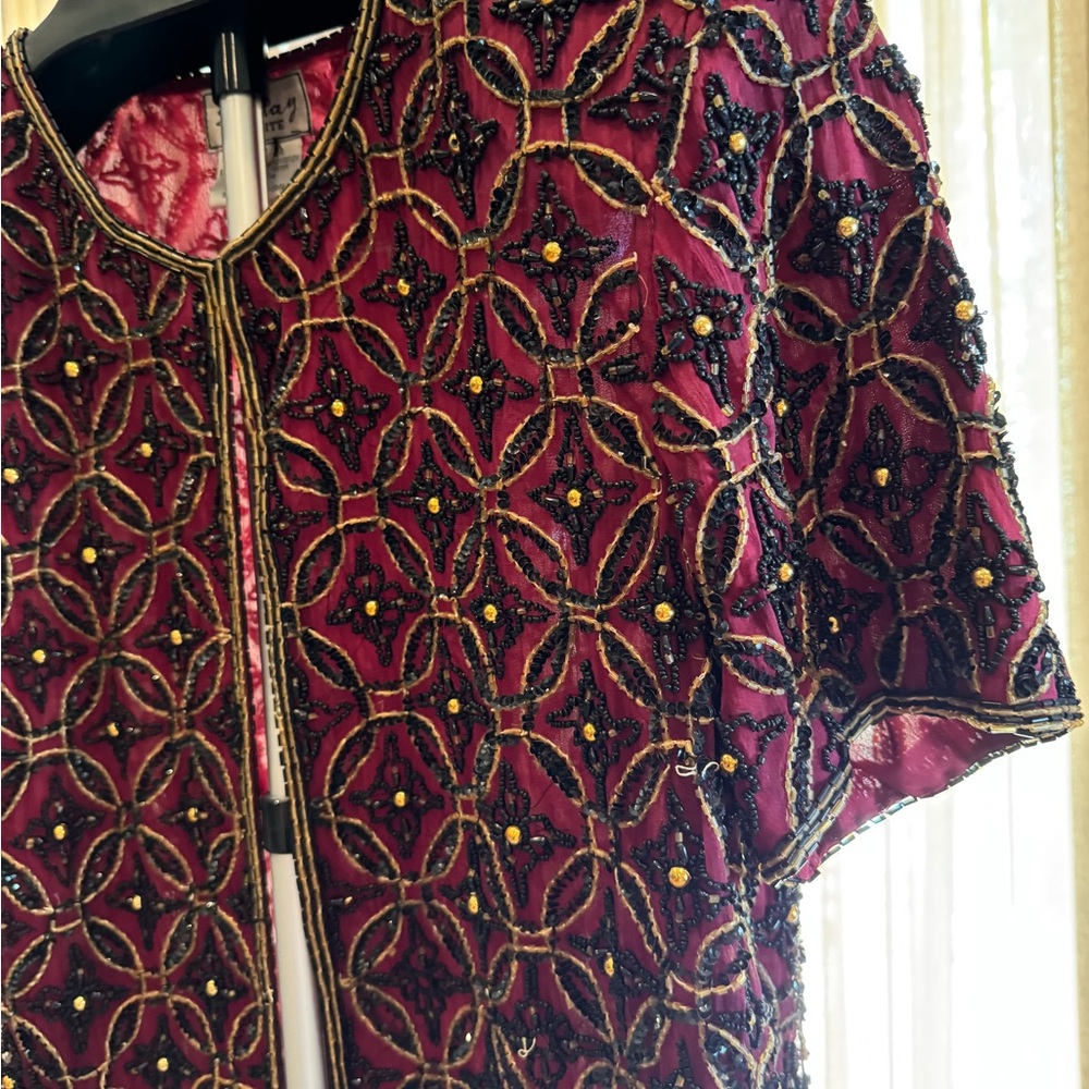Embellished Burgundy Top size pm
